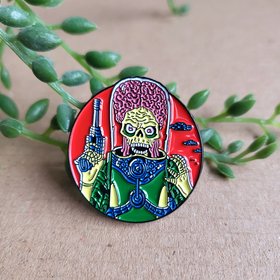 Mars Attacks enamel pin badge, featuring Mars Attacks film alien on a round high quality enamel pin.